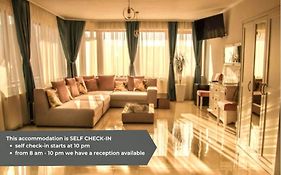 Caprice Deluxe Accomodation